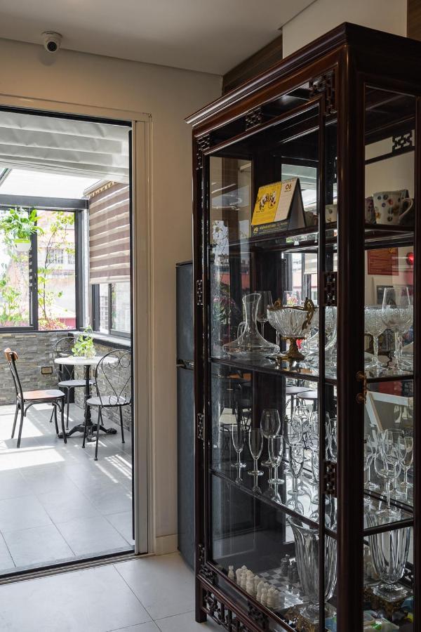 Narcissus Hotel & Apartment Hanoi Esterno foto