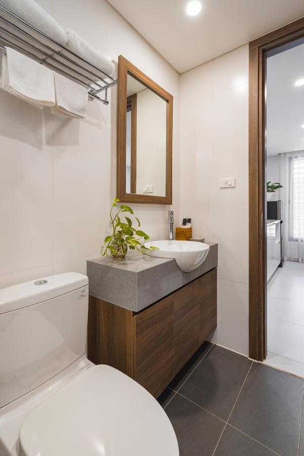 Narcissus Hotel & Apartment Hanoi Esterno foto